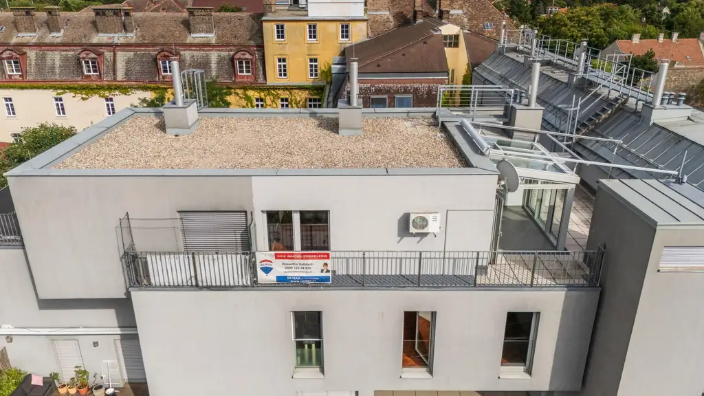 "Bisambergblick - DG-Terrassen-Traum - Penthouse mit Tiefgaragenplatz"