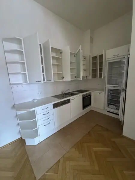 Mietwohnung ca.111m2 in bester Lage-stilvoll-gepflegt in Graz! ***Wohngemeinschaften möglich***