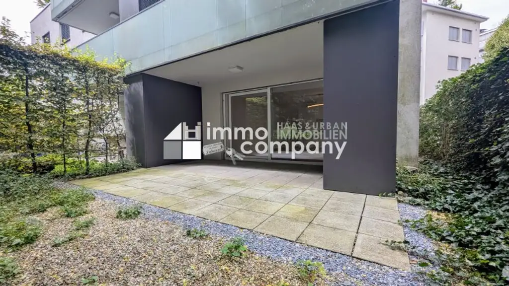 Moderne 3-Zimmer-EG-Wohnung mit Terrasse in zentraler Lage - inkl. TG-Stellplatz & Küche!