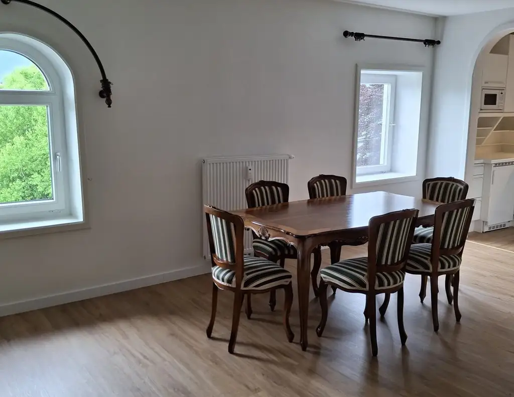 Dachgeschoßwohnung in bester Lage