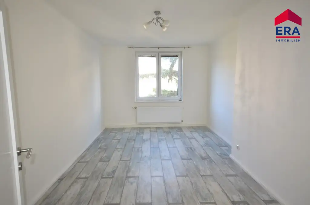 Ruhige und gut angelegte 2-Zimmer-Wohnung in der Buchengasse Nähe U1 Reumannplatz