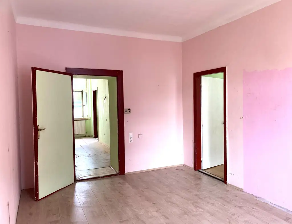 Sanierungsbedürftige Eigentumswohnung in Wien-Landstraße – viel Potenzial in guter Lage!