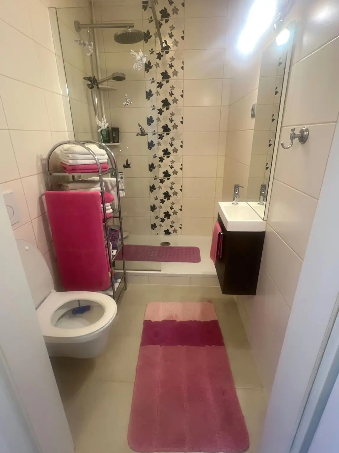 WhatsApp Image 2025-10-20 at 19.42.00.jpeg