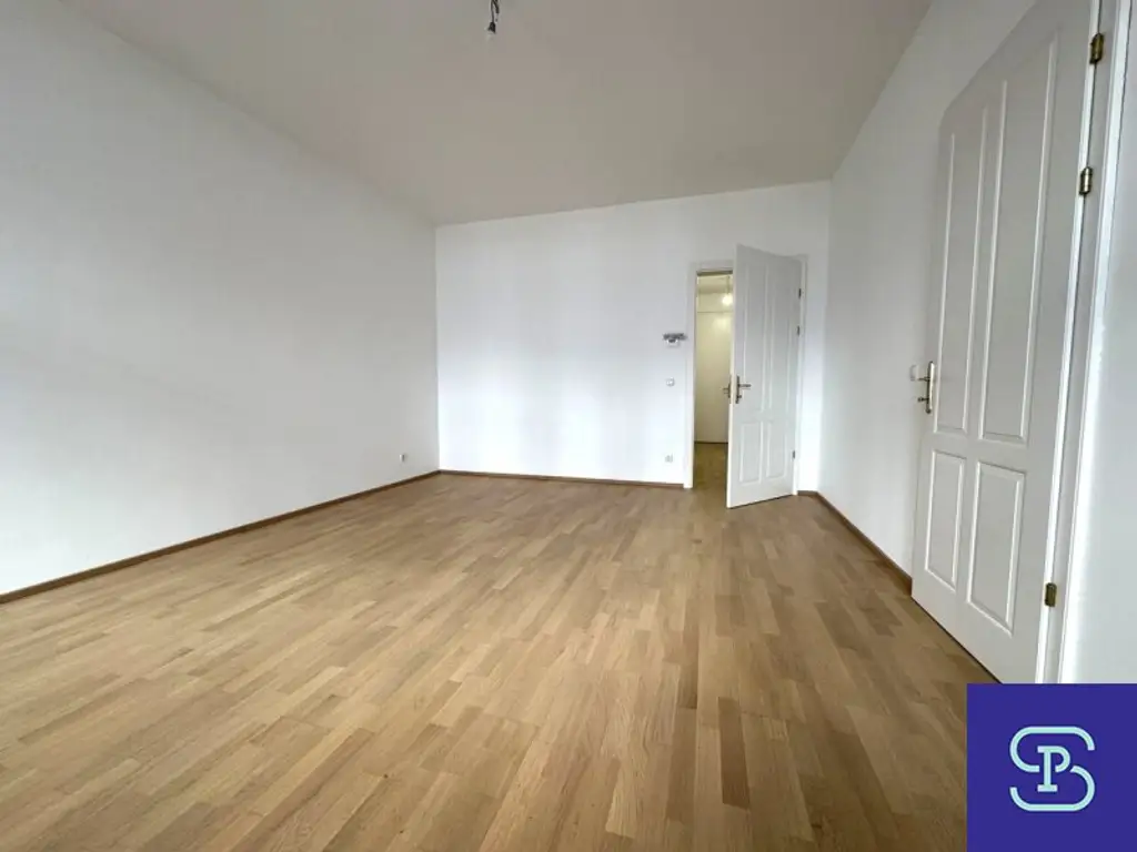 Provisionsfrei: Unbefristeter 98m² Altbau mit 11m² Süd-Loggia und Einbauküche - 1070 Wien!