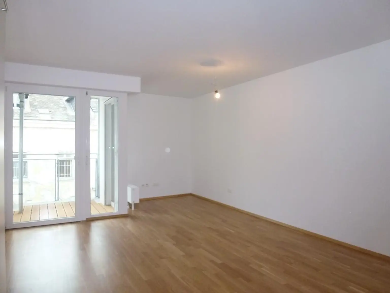 Moderne Neubauwohnung mit Loggia - Fernwärme - 4.OG - Nähe Bahnhof Meidling