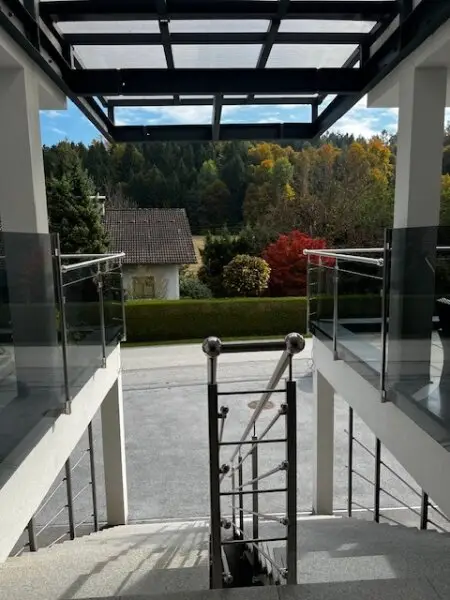 Moderne Doppelhaushälfte in Massivbauweise in bester Lage von Eggersdorf bei Graz nur 10 minuten von der Stadtgrenze Graz entfernt!