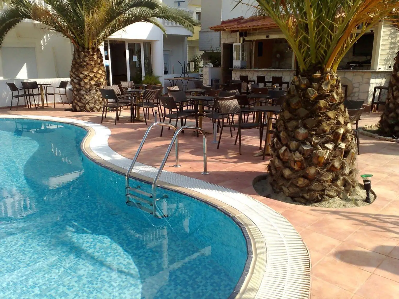 PALM BEACH APARTMENT HOTEL - Polychrono, Kassandra, Chalkidiki