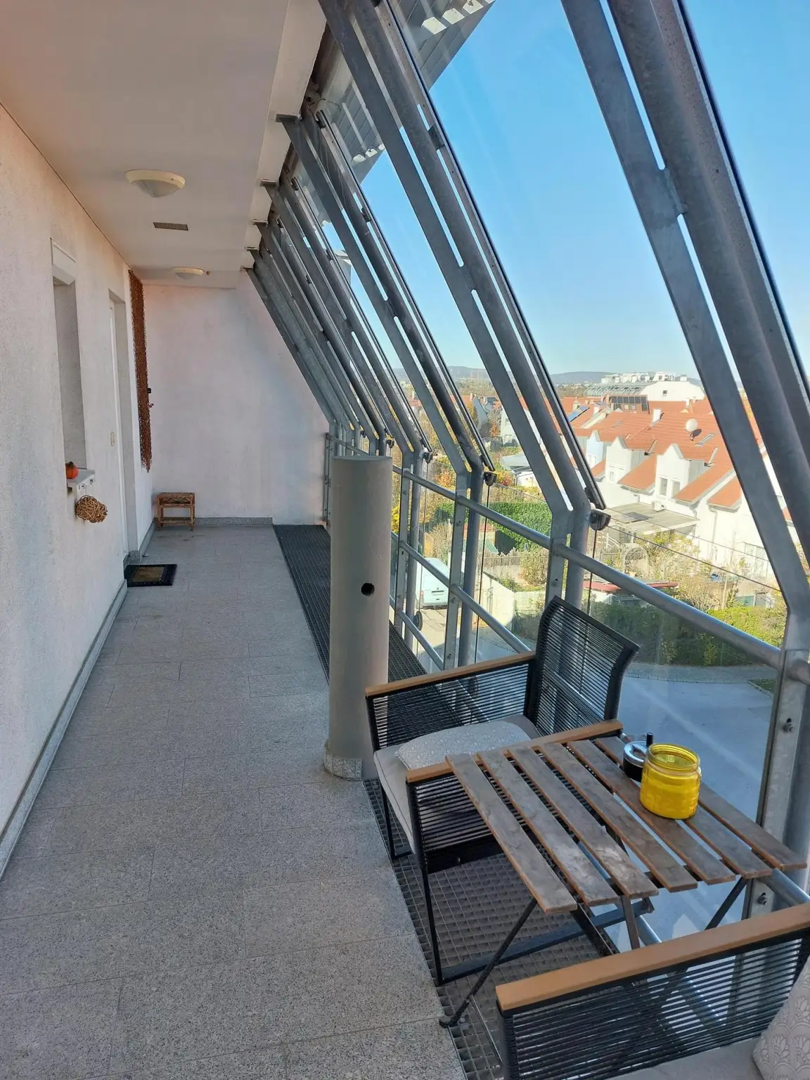 Wohnen am Seepark, leistbare Dreizimmertraumwohnung mit Dachterrasse!