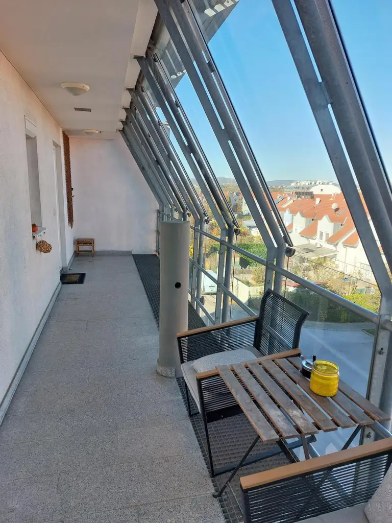 Wohnen am Seepark, leistbare Dreizimmertraumwohnung mit Dachterrasse!