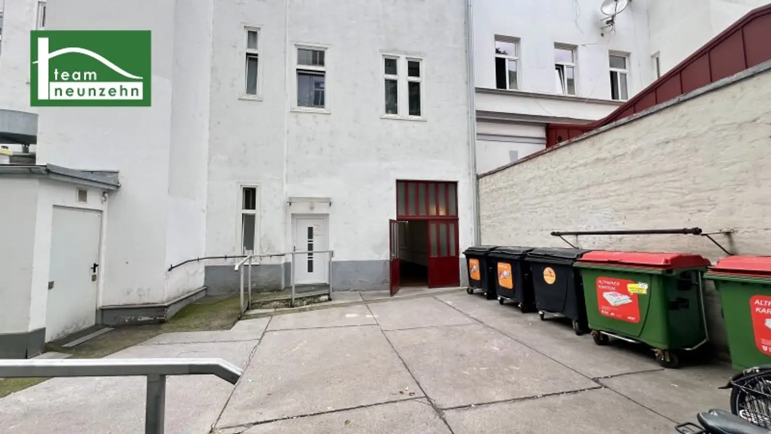 Neuer DG-Ausbau in schönem Altbau