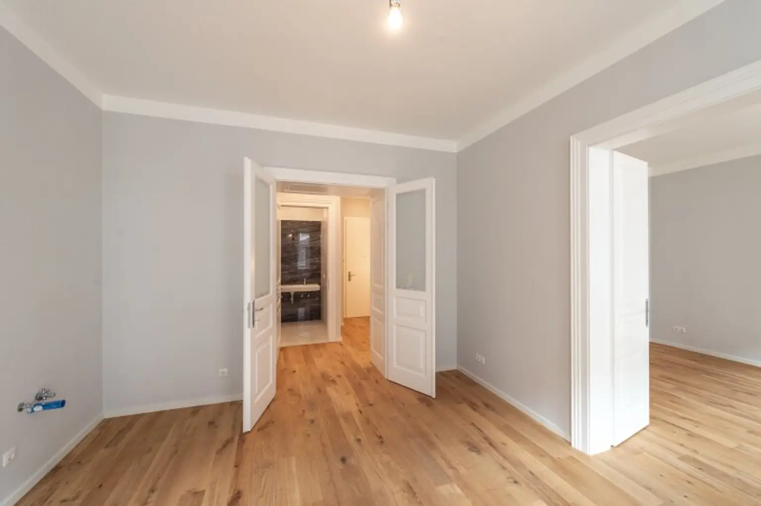 ++NEU++ Top-sanierte 2-Zimmer Altbau-Wohnung in aufstrebender Lage!