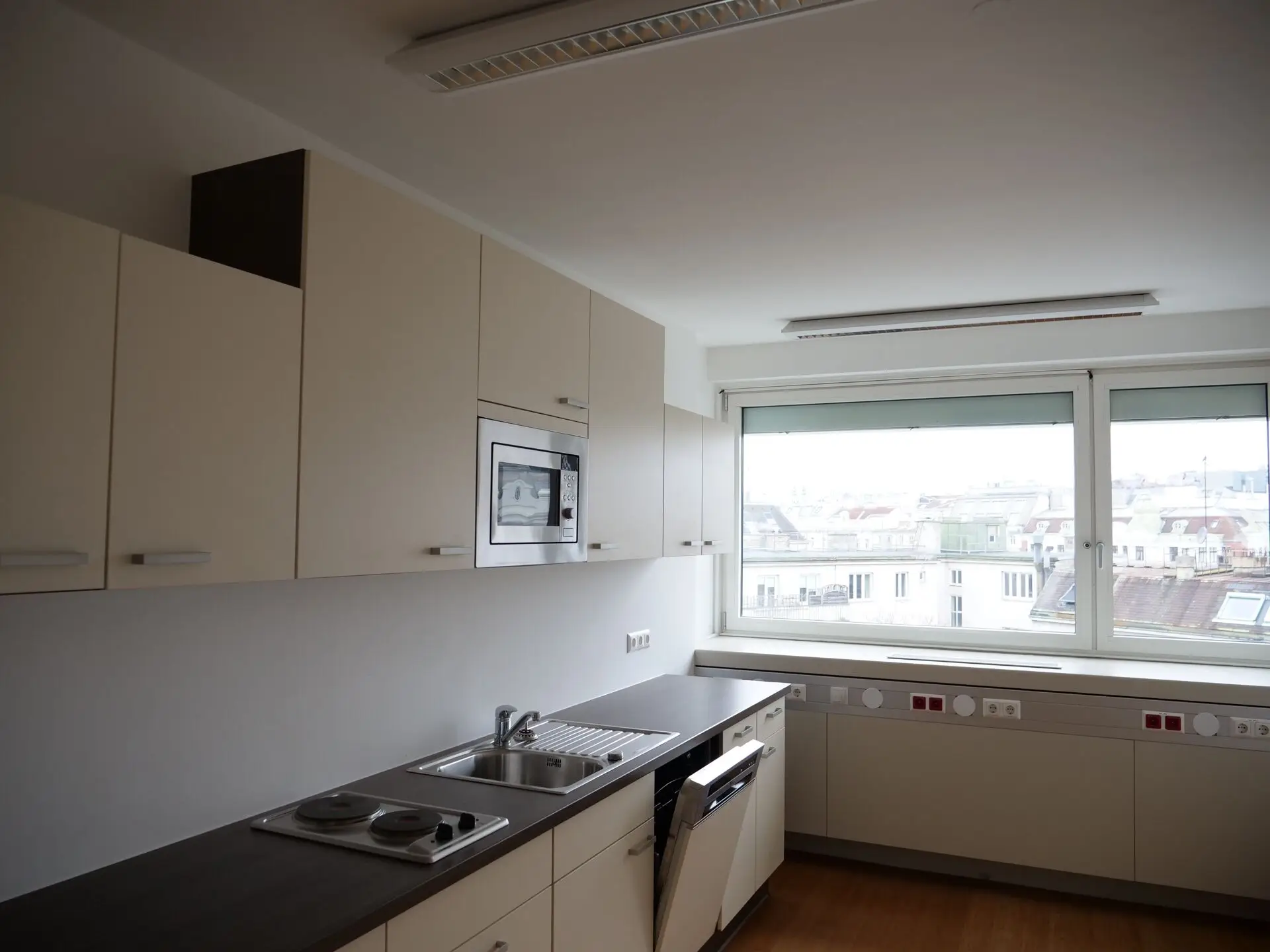 1040 Wien, Operngasse 20 Küche