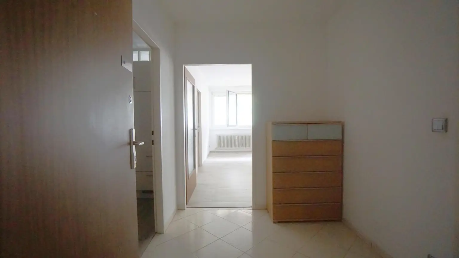 Entzückende 2 Zimmer Wohnung mit großer Loggia