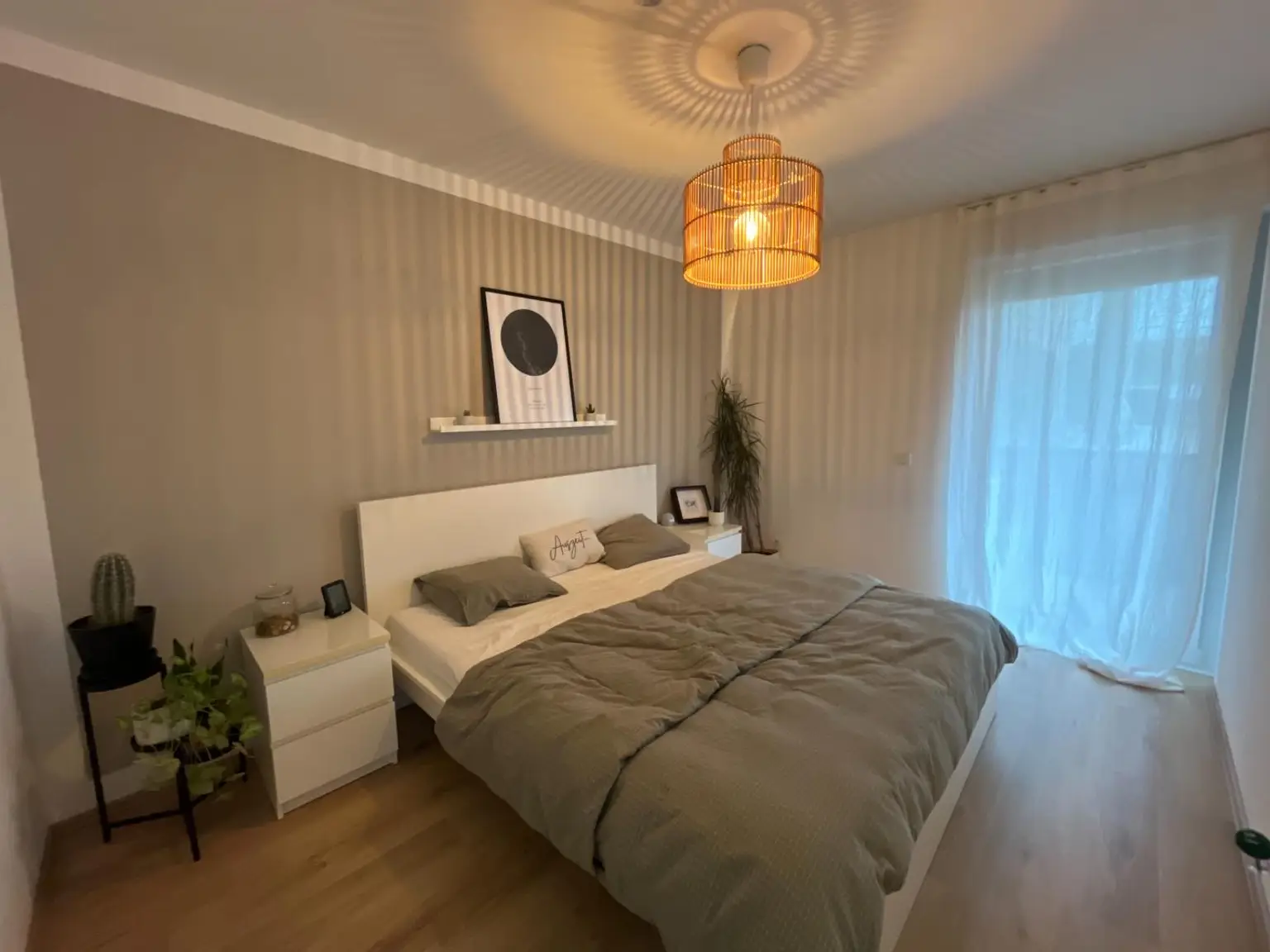 Zentrumsnahe 3-Zimmer-Wohnung mit Küche und 2 Tiefgaragenplätzen!