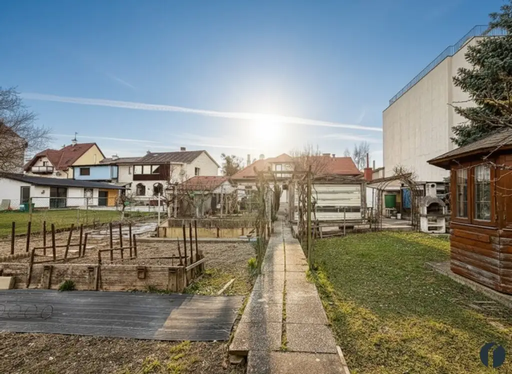 Charmanter Altbau mit Potential und großem Garten