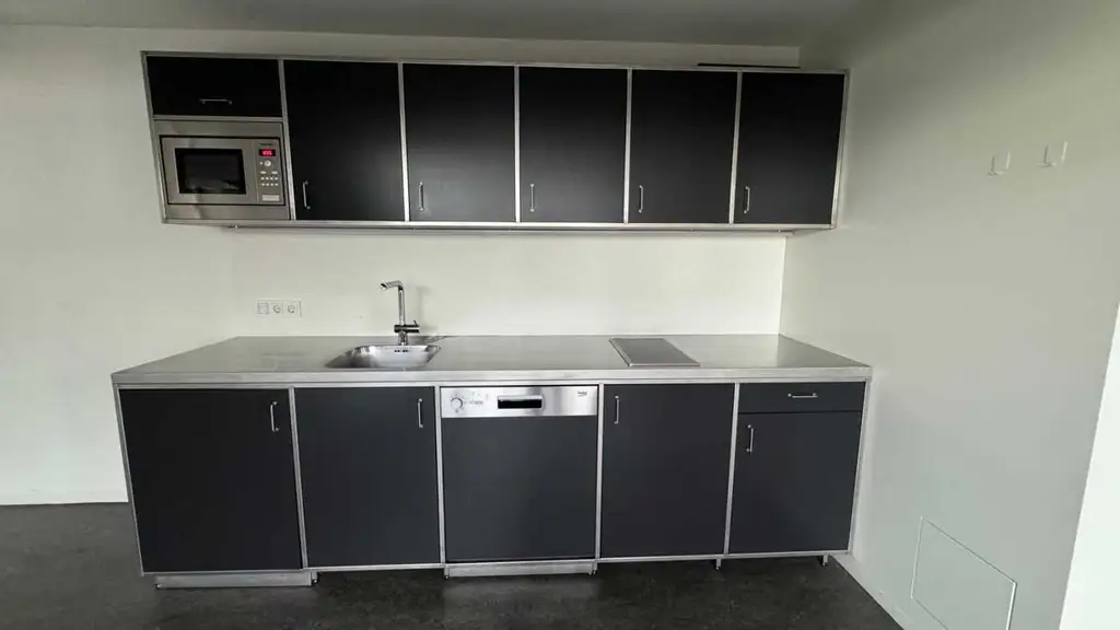 Loftbüro im Industriestyle zu mieten!