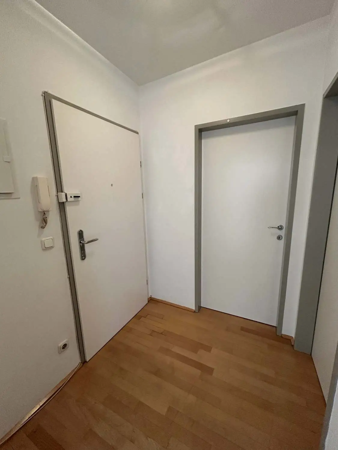 Wunderschöne 2-Zimmer-Wohnung mit herrlicher Terrasse - 
in guter Lage des 8. Bezirks!