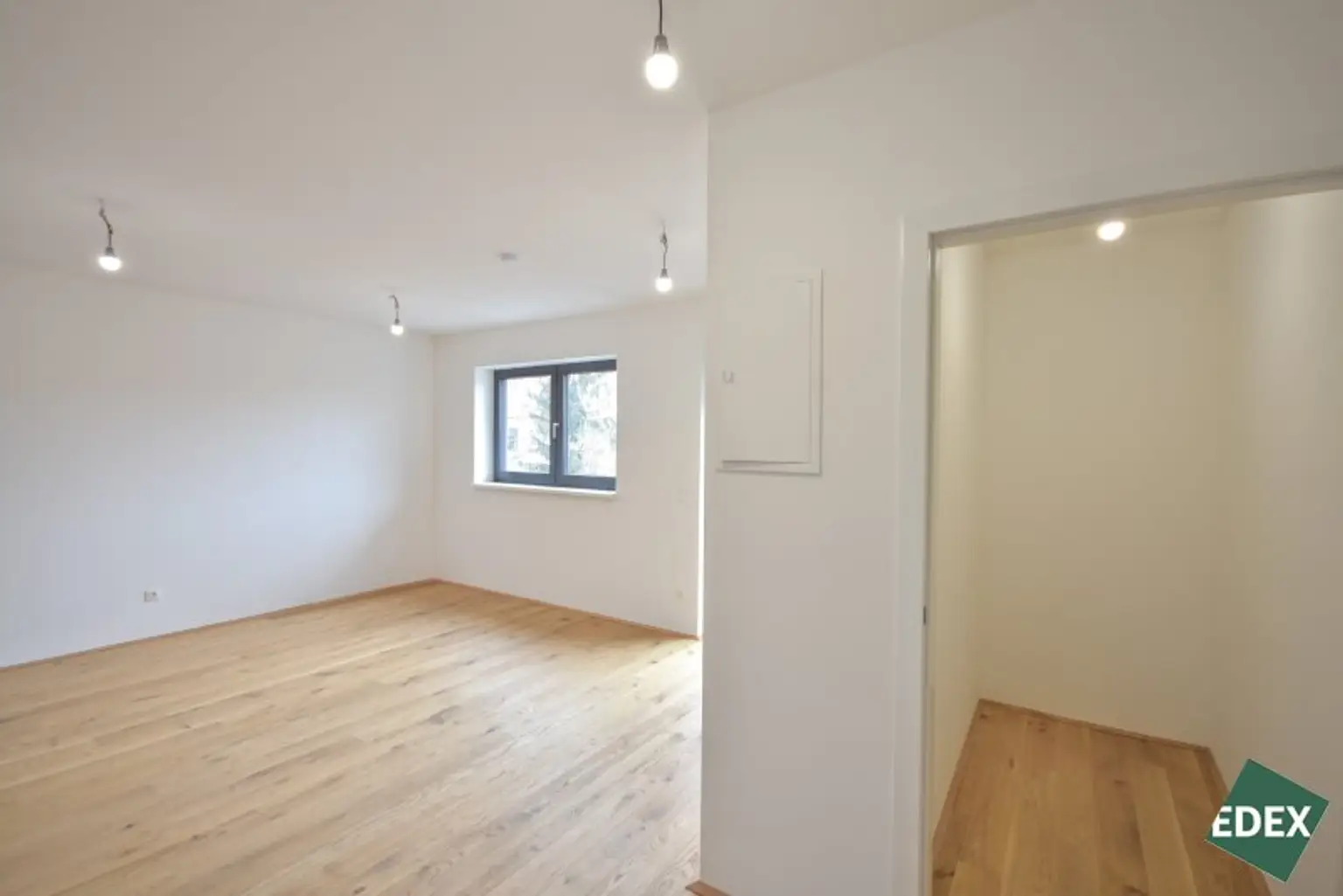 Letzte verfügbare Einheit: 3-Zimmer-Wohnung mit Loggia