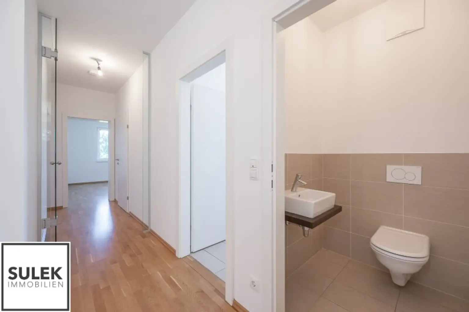 Schöne 3 Zimmer Wohnung mit Balkon im Herzen Döblings!