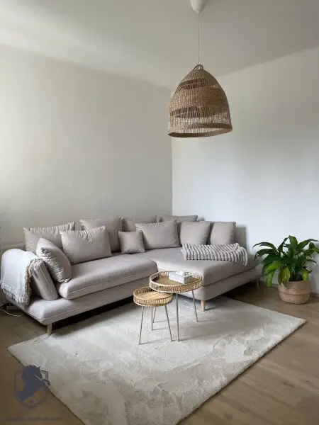 Außergewöhnliche Villa mit drei Wohneinheiten, Gewerbeeinheit & teilbarem Grundstück