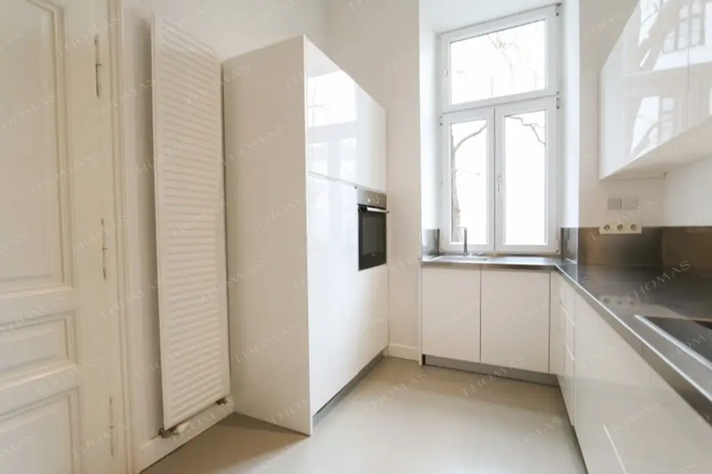 Komplett möblierte Wohnung im beliebten Servitenviertel