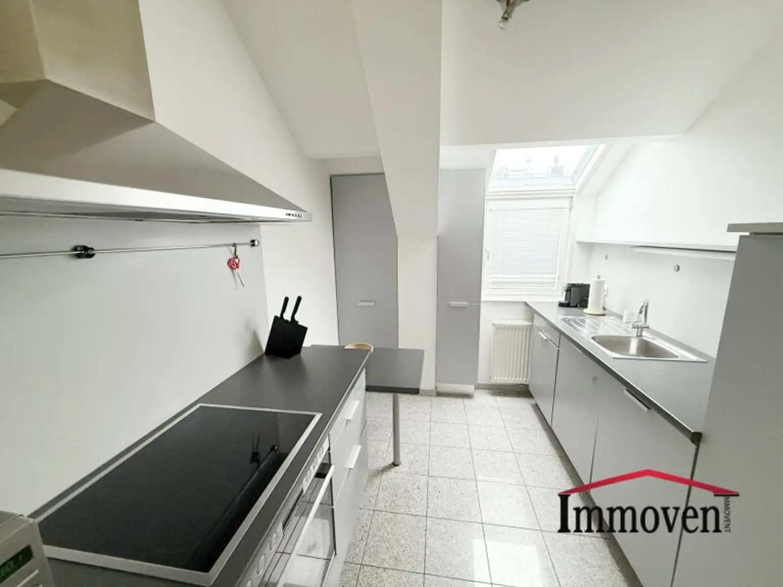 INNENSTADTLAGE - Einzigartiges Büro mit Dachterrasse bei der Wiener Oper!