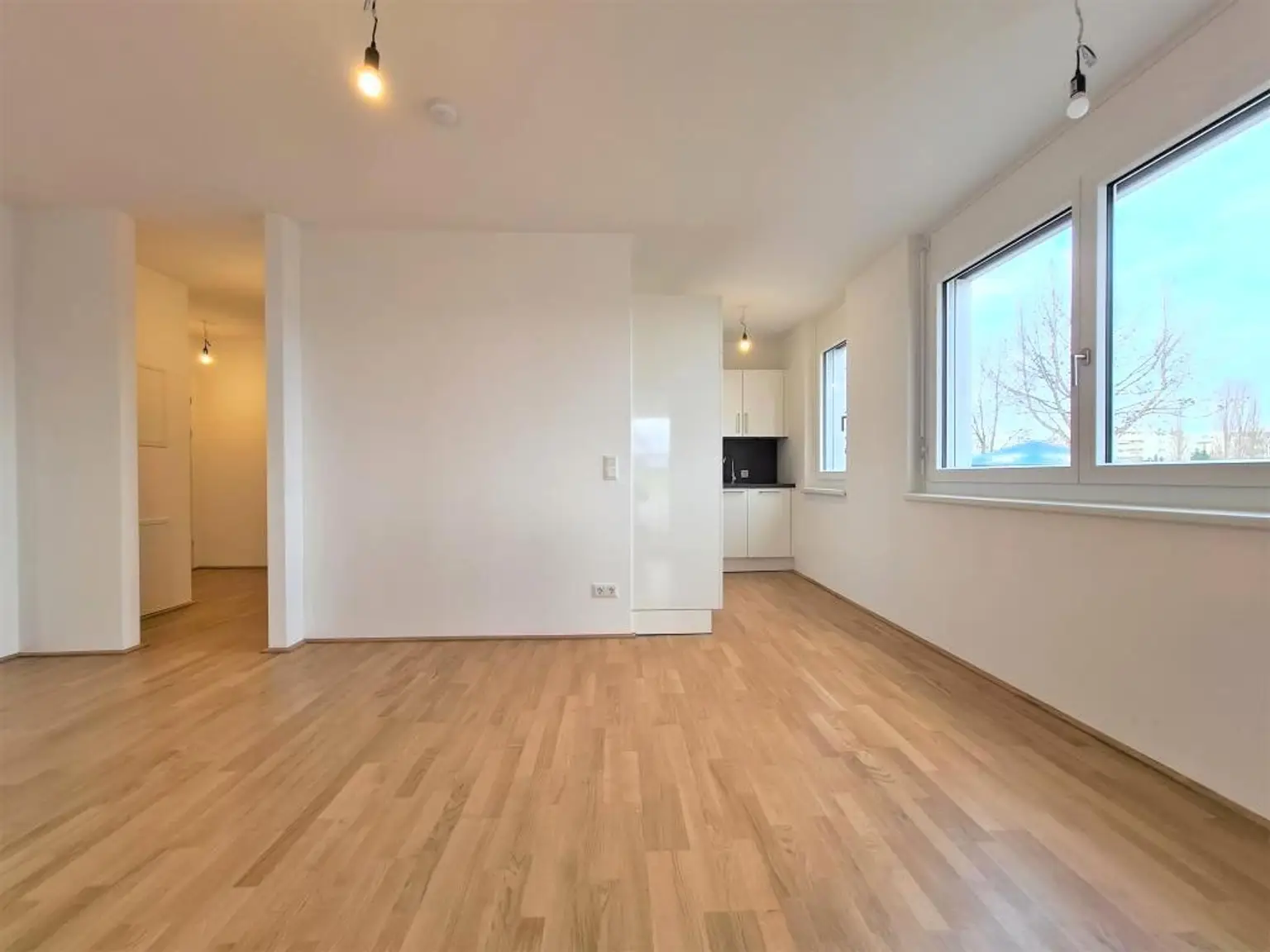 16,55m² TERRASSE in einem 2021 errichteten Neubau! Herz was willst du mehr?