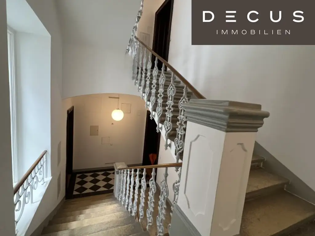 RESIDIEREN AM STADTPARK | ELEGANTE DACHGESCHOSSWOHNUNG | RUHIGE HOFSEITIGE 12 m2 TERRASSE | 4 ZIMMER | 2 BÄDER