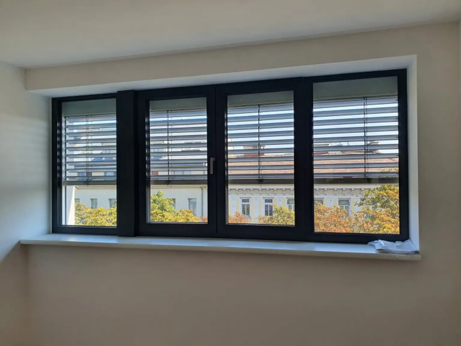 ERSTBEZUG - Sonnige Dachmaisonette mit 45m² Terrasse beim Hoffmann Platz