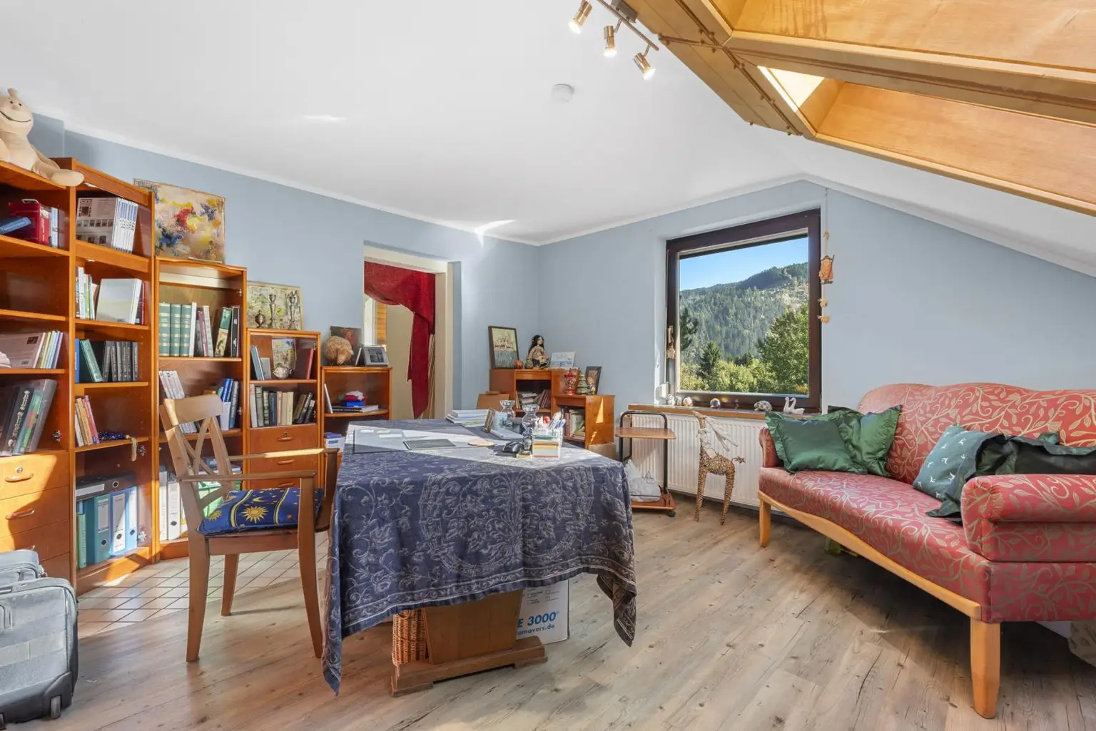 Gemütliches Einfamilienhaus in herrlicher, ruhiger Aussichtslage