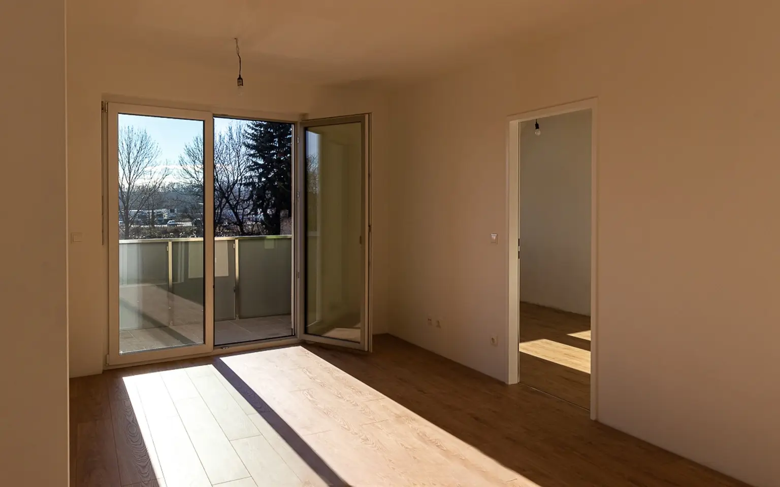 9 | ++ IHR WOHNTRAUM ++ TOP ZWEI Zimmer mit BALKON | Prima Service Immobilien