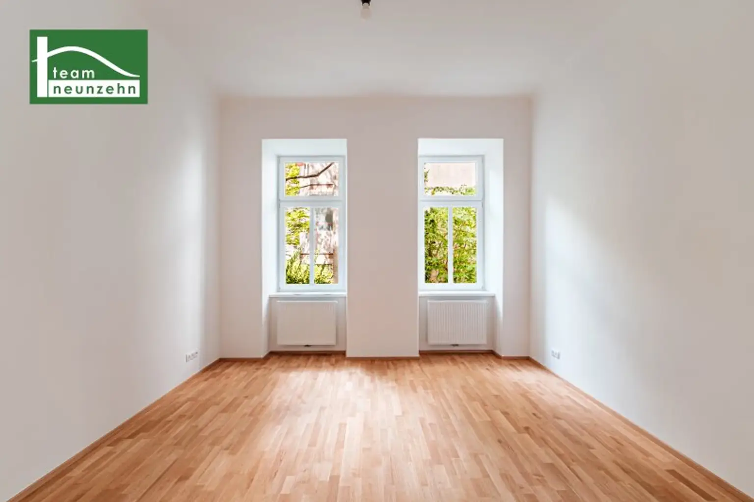 Sechshaus - Erstbezug nach Renovierung! Innenhofausrichtung und 5 Gehminuten zu U4 und U6! Helle Altbauwohnung mit großen Zimmern!
