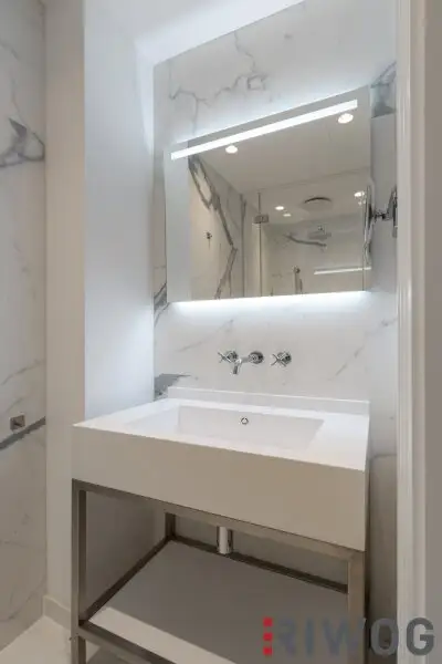 LUXUS-ALTBAUWOHNUNG am Börseplatz 1, 1010 Wien