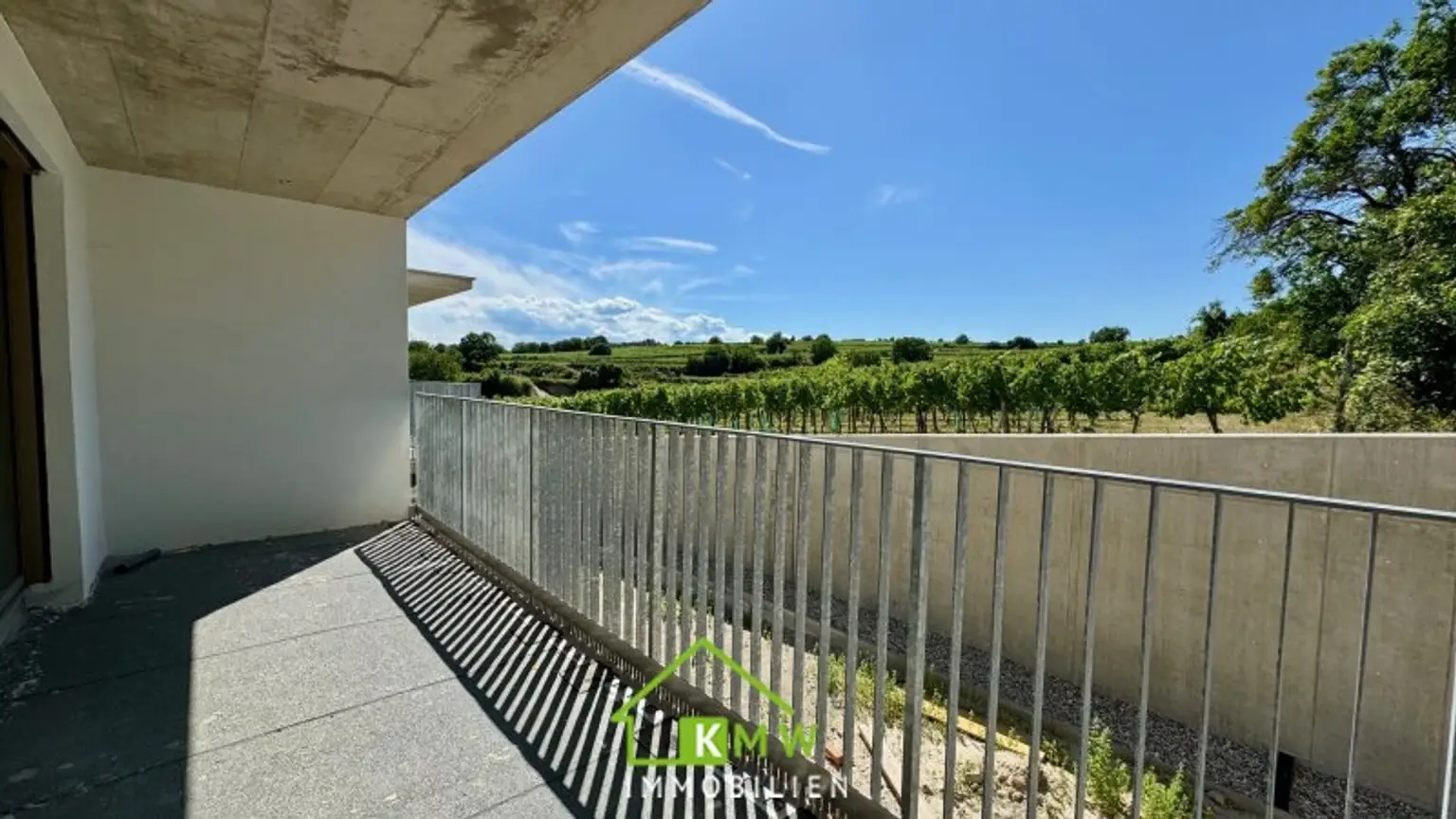 Aussichtslage Top 7: Fernblick - 4 Zimmer Eigentumswohnung mit Terrasse