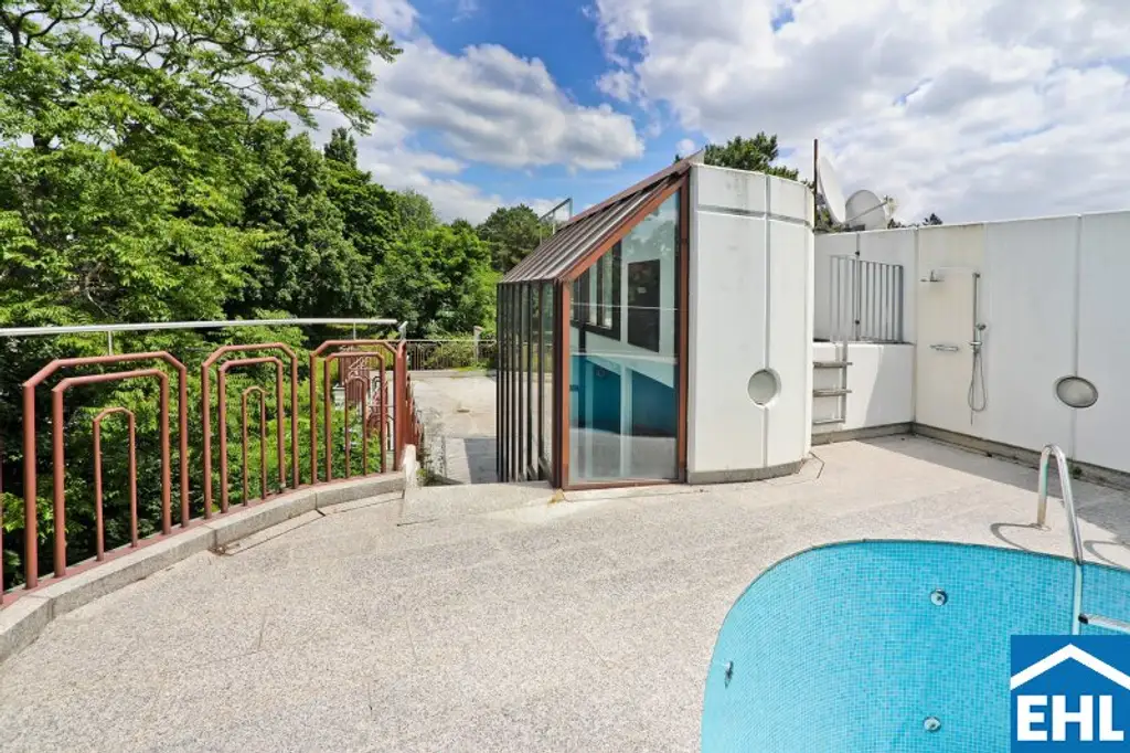 Stilvolle Villa mit Außenpool in exklusiver Grünruhelage des 19. Bezirks