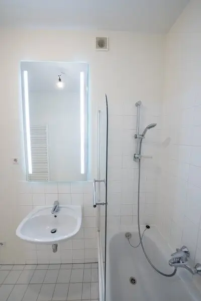 2-Zimmer-Wohnung mit atemberaubendem Wien-Panorama im Mischek Tower