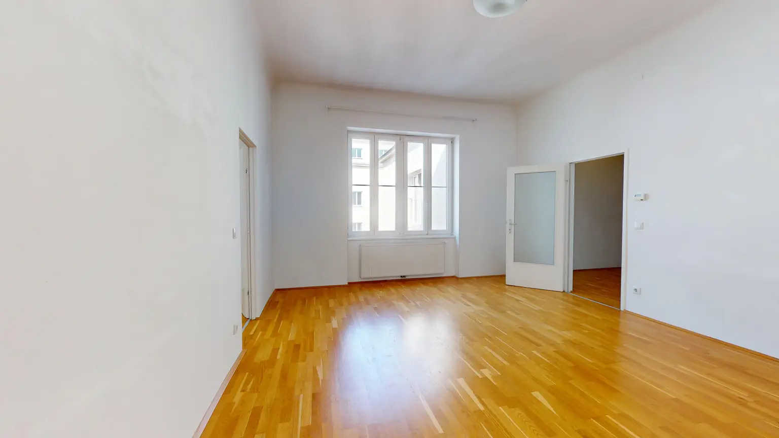 Rembrandtstraße: Augarten Nähe - Ruhelage - Geräumige 2 Zimmerwohnung im 3. Stock ohne Lift