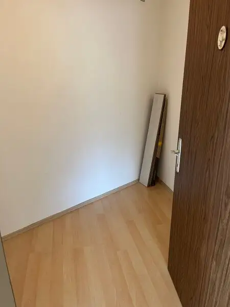 Geräumige Wohnung mit 2 Zimmer, separate Küche mit optional TGAP - Pradl