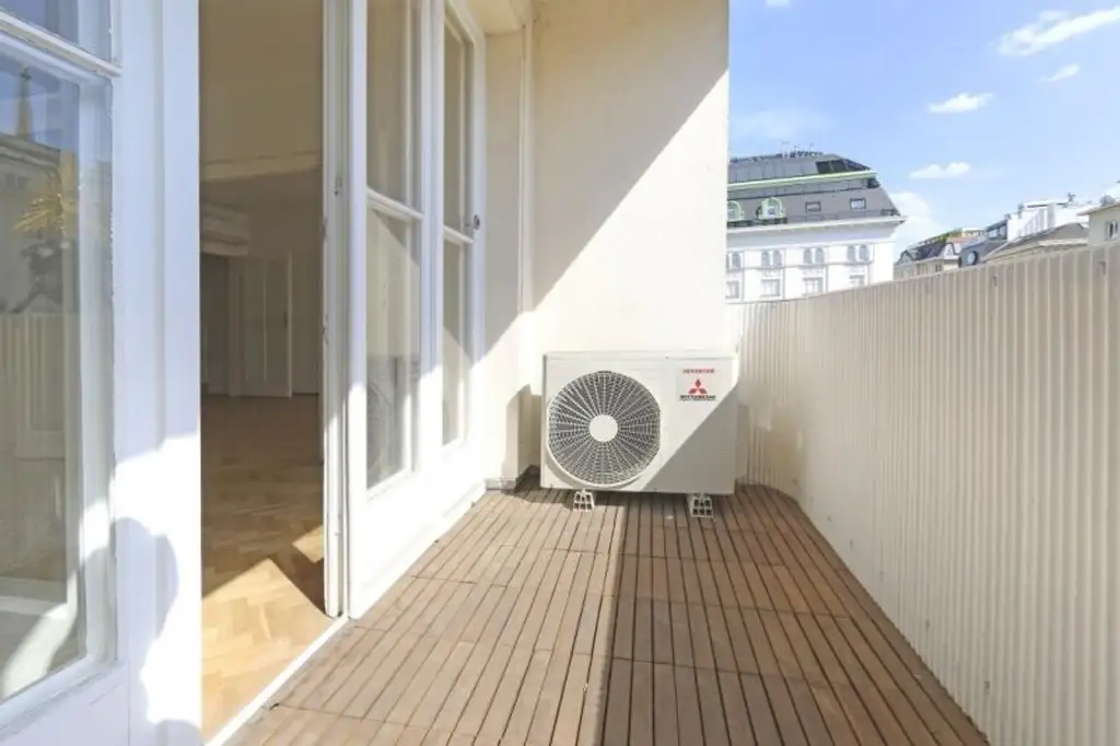 Helle 3-Zimmer-Wohnung mit Balkon im Herzen der Wiener Innenstadt