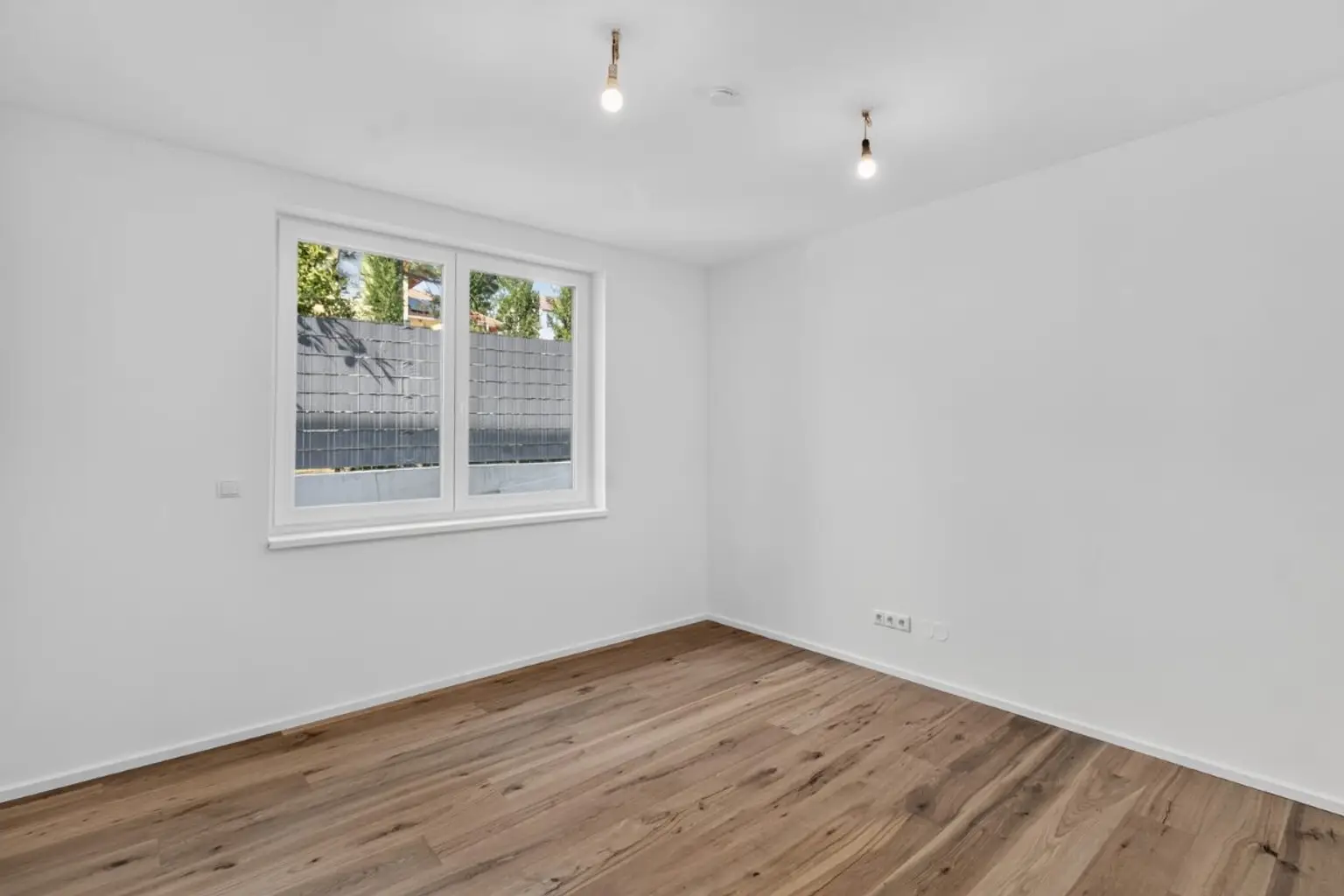L | THE GREEN 15 ++ VIER ZIMMER GARTENOASE | Prima Service Immobilien
