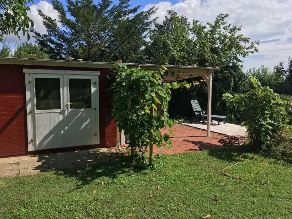 HARMONISCHE PRACHTLIEGENSCHAFT MIT SCHWIMMTEICH