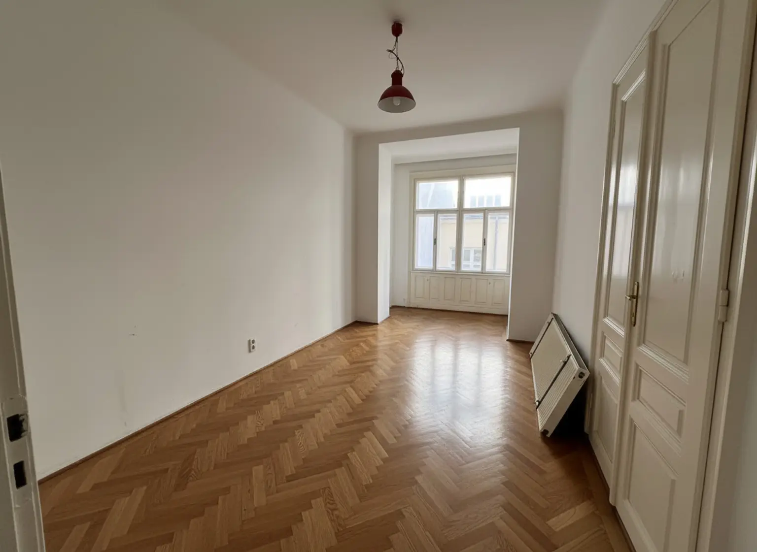 Erstbezug nach Generalsanierung: Ruhige 3-Zimmer-Wohnung