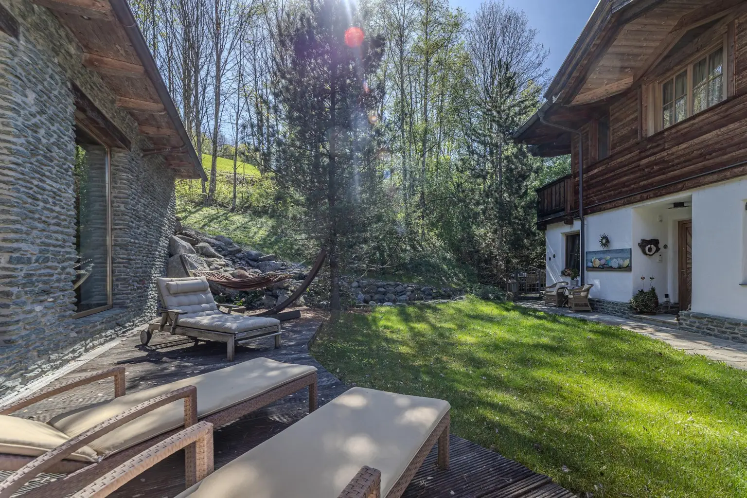allgemeine Gartenfläche zum Relaxen