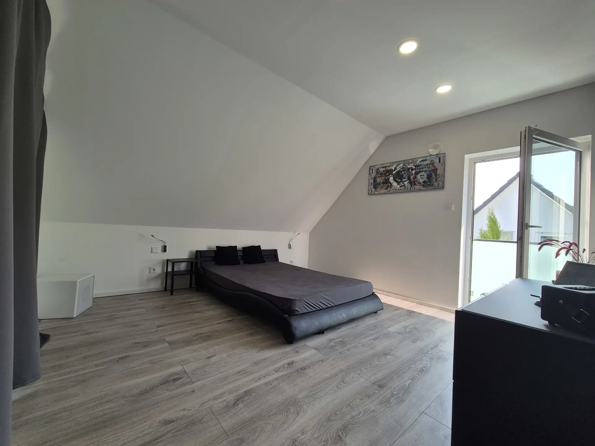 Schlafzimmer 2 im OG rechts