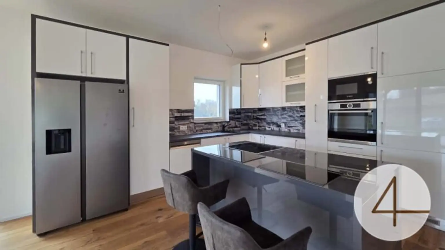 Romantische Abende bei Kerzenschein, Lagerfeuer im Garten, 156 m2 Nutzfläche + Garage 40 m2