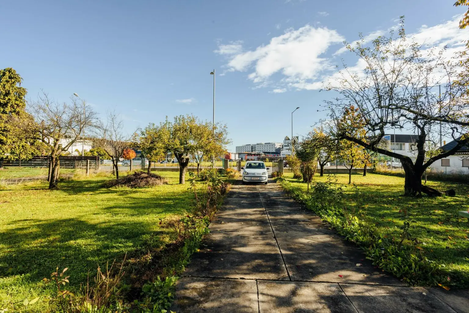 Straßgang: 140m² Einfamilienhaus mit Potenzial! Baudichte 0,3-0,6 sonnig gelegen!