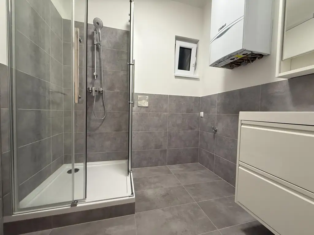 OPEN HOUSE am 14.11. - Nähe U1 - Erstbezug nach Sanierung