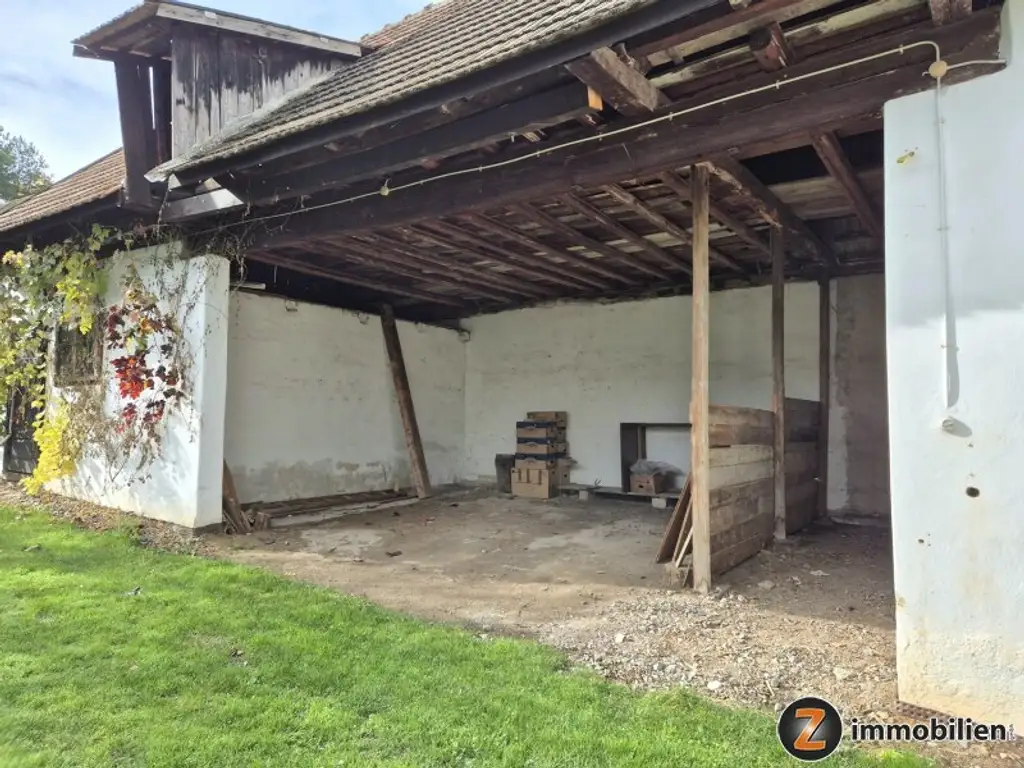 Kleines Landhaus mit Innenhof, ideal für Selbstversorger