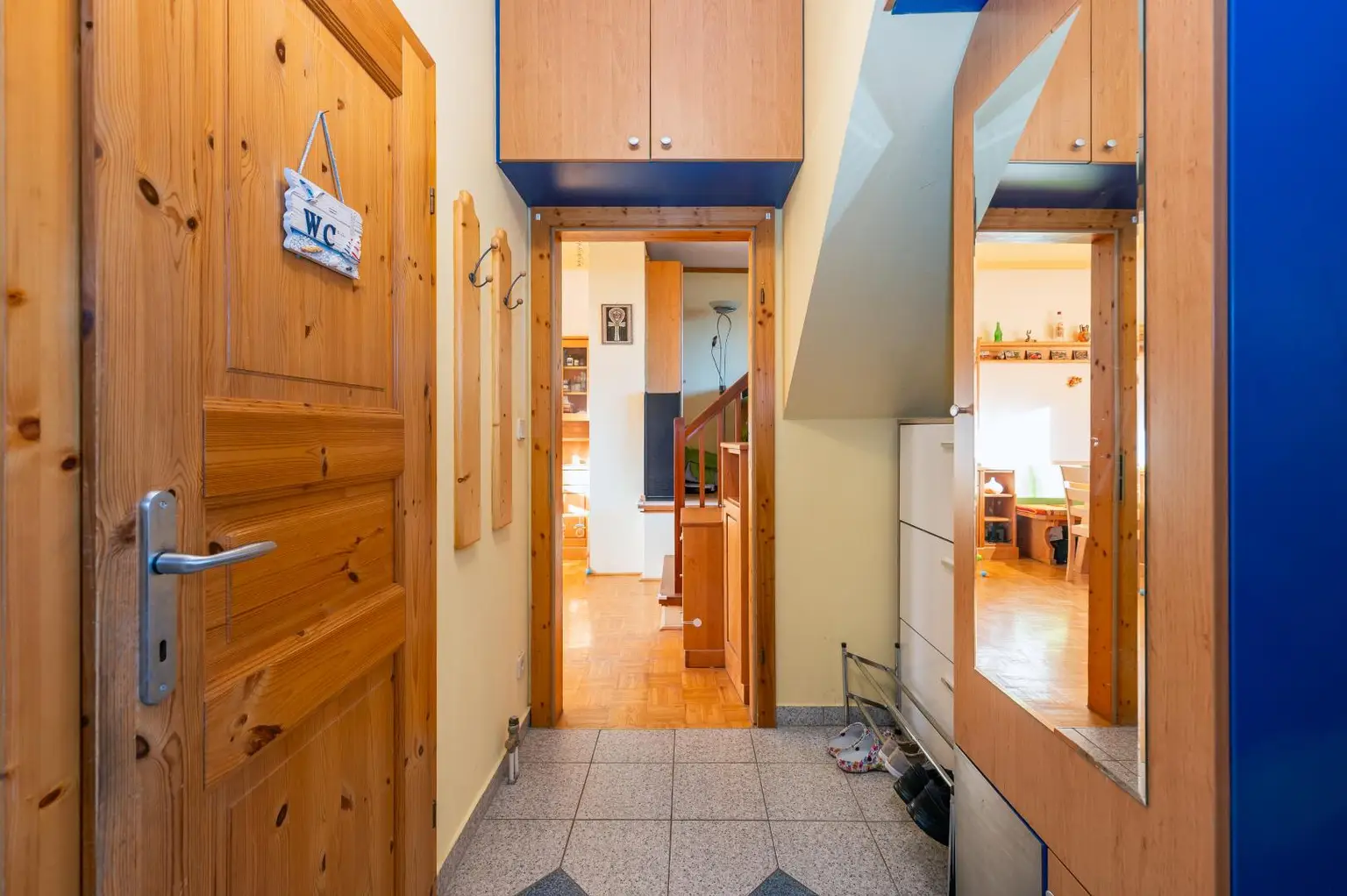Charmante Maisonette-Wohnung mit Balkon und TG-Parkplatz