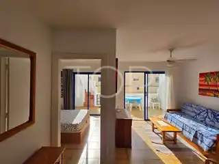 fb5c039b-bf6f-427e-8b6c-626f43aa7ce2